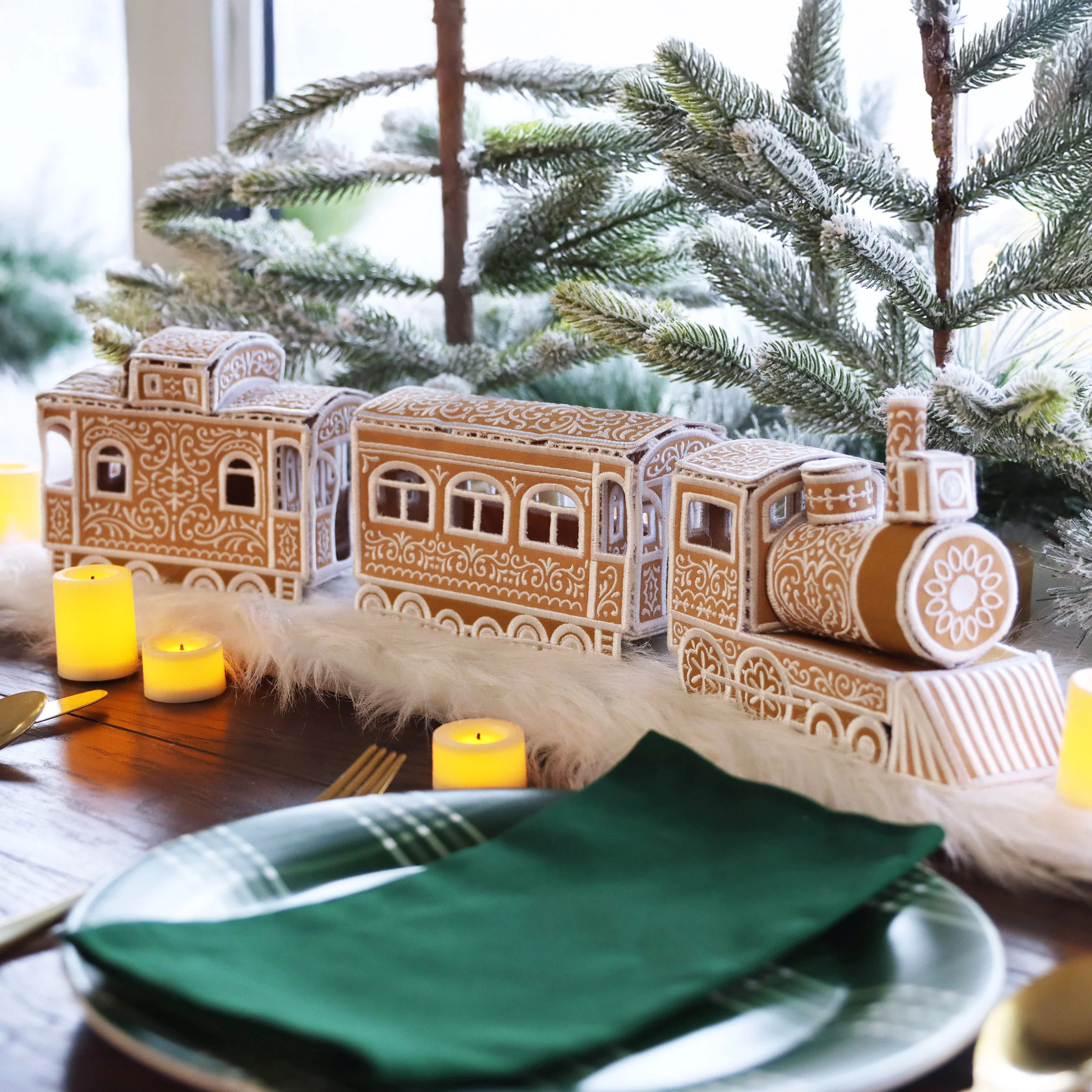 3D Christmas Gingerbread Train Caboose (In-the-Hoop) - Image 8