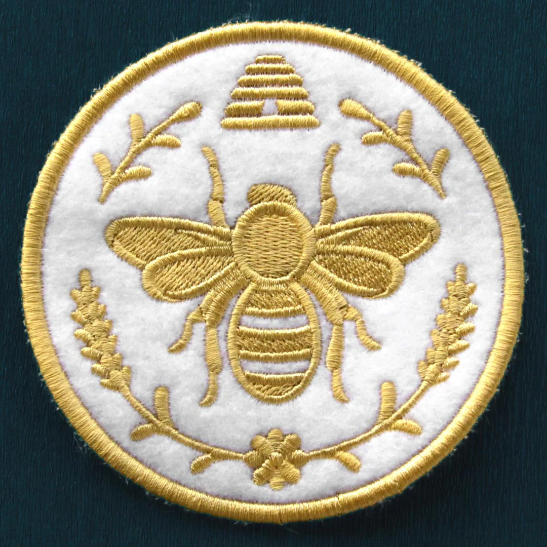 Bee in the Kitchen Coaster (In-the-Hoop) - Image 3