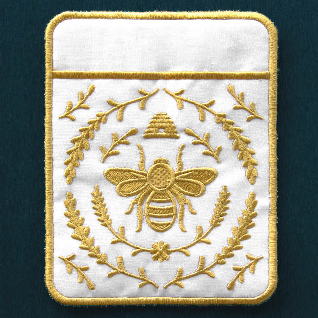Bee in the Kitchen Potholder (In-the-Hoop) - Image 5