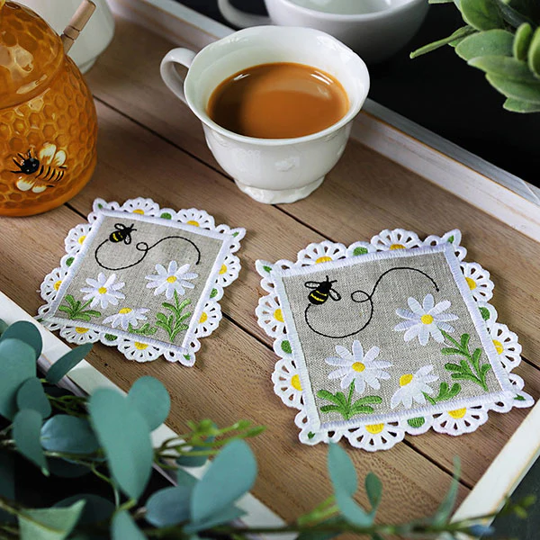 Bees & Daisies Scalloped Edge Coaster (In-the-Hoop) - Image 2