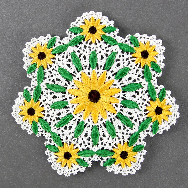 Black Eyed Susan Doily (Battenburg Lace) - Image 9