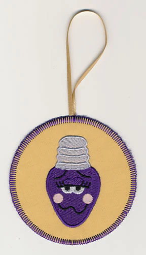 Blushing Light Ornament (In-the-Hoop)