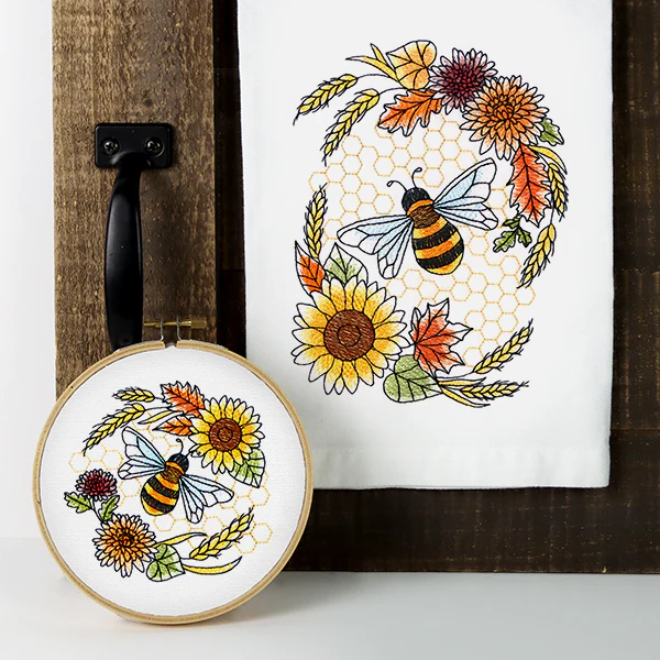 Buzzing Bee and Autumn Blooms Accent - Image 4