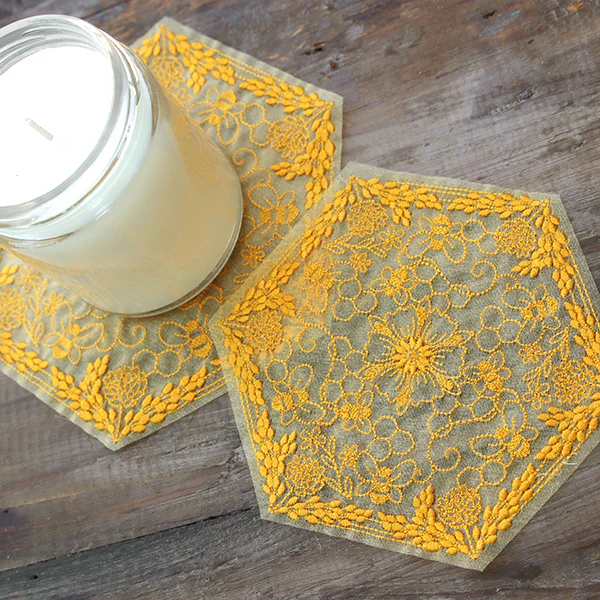 Buzzing Details Honeybee Doily (Organza) - Image 2