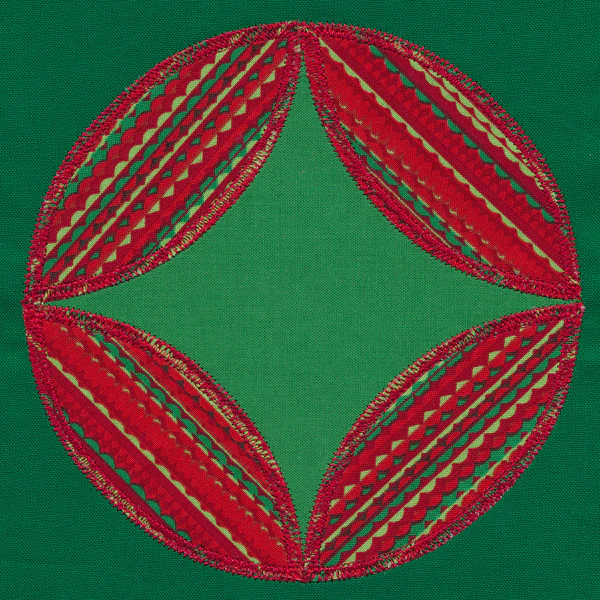 Cathedral Window Quilt Block (In-the-Hoop) - Image 3