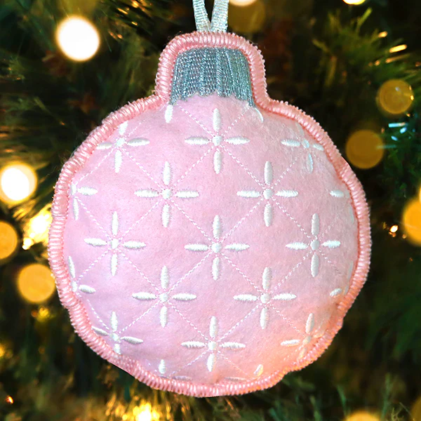 Cheerful Christmas Ornament (In-the-Hoop) - Image 3