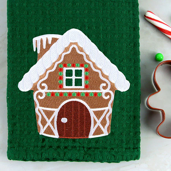 Christmas Cheer Gingerbread House - Image 7