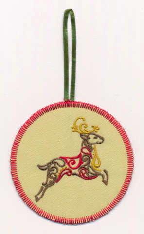 Christmas Filigree Reindeer Ornament (In-the-Hoop)