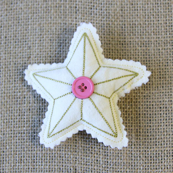 Christmas Stuffie - Star (In-the-Hoop) - Image 3