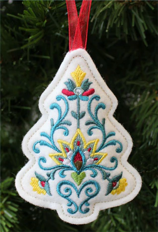 Christmas Tree Ornament (In-the-Hoop) - Image 2