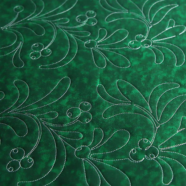 Christmas Wishes - Mistletoe (Edge-to-Edge Quilting) - Image 11