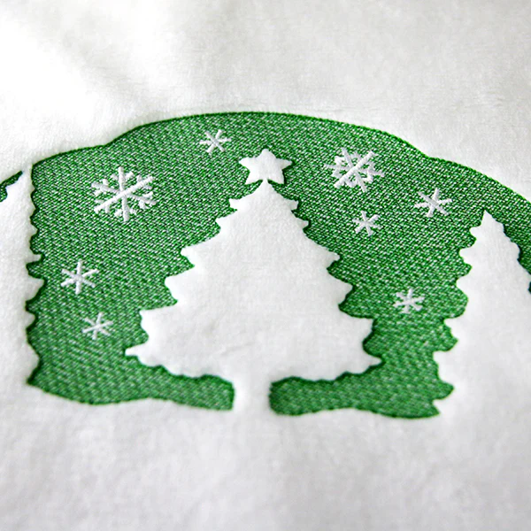 Classic Christmas - Tree (Embossed) - Image 6