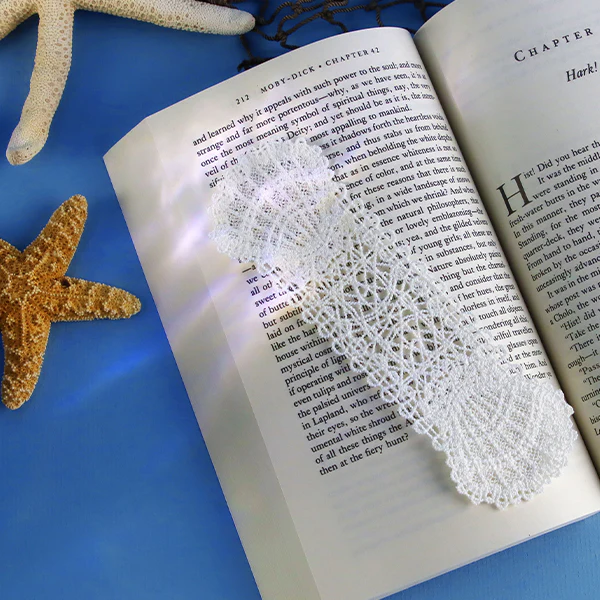 Coastal Fan Shell Bookmark (Battenburg Lace) - Image 2