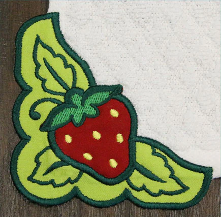 Country Strawberry Corner - Left (Edgy Applique) - Image 2
