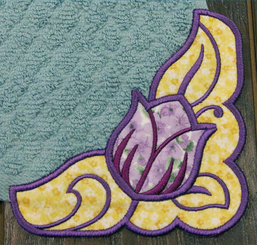 Country Tulip Corner - Right (Edgy Applique) - Image 3
