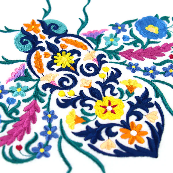Damask Flowers Bee - Image 2