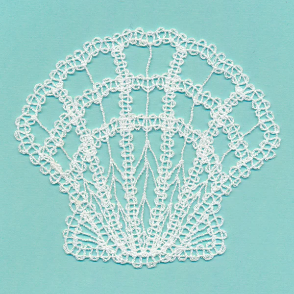 Delicate Seashell (Battenburg Lace) - Image 2