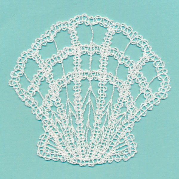 Delicate Seashell (Battenburg Lace) - Image 4