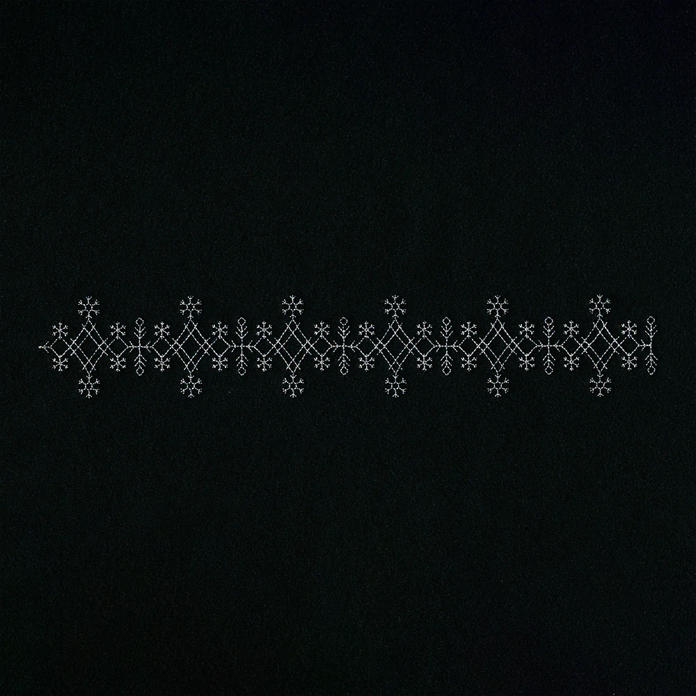 Delicate Snowflake Border 5