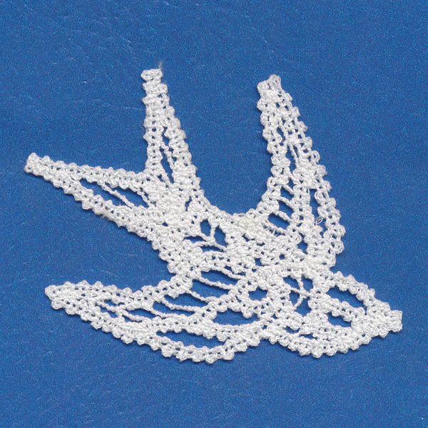 Delicate Swallow (Battenburg Lace) - Image 3