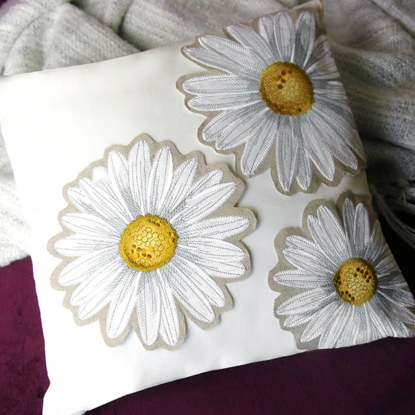 Delightful Daisy (Heirloom Applique) - Image 2