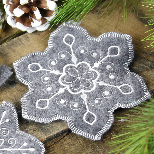 Elegant Christmas Snowflake Ornament (In-the-Hoop) - Image 3