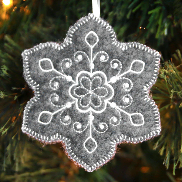 Elegant Christmas Snowflake Ornament (In-the-Hoop) - Image 4