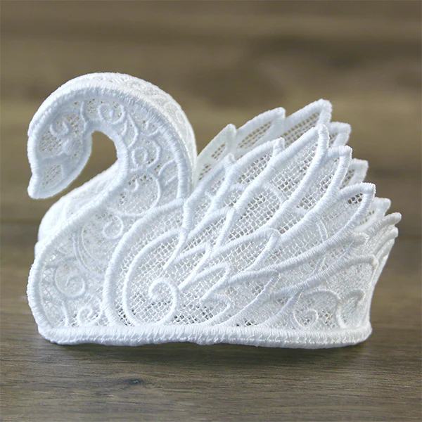 Elegant Swan in 3D (Lace) - Image 11