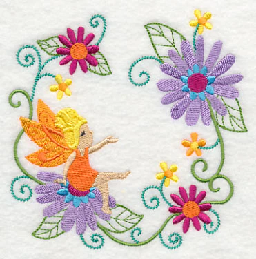Fairy Delilah with Daisy Wreath - Image 4