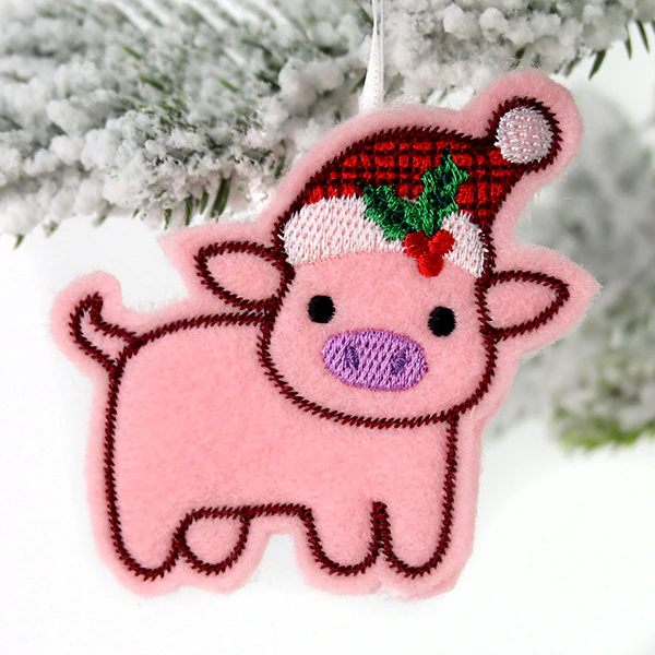 Farmhouse Christmas Pig Ornament (In-the-Hoop) - Image 3