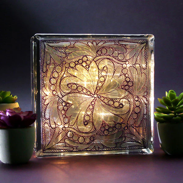 Feathers & Filigree Square 3 (Trapunto) - Image 9