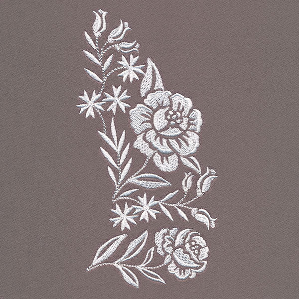 Floral Wreath & Butterfly Spray 1 - Image 7