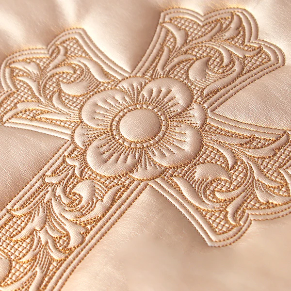 Flourishing Western Cross (Trapunto) - Image 2