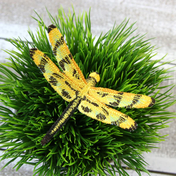 Free-Flying Halloween Pennant (In-the-Hoop) - Image 5