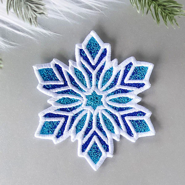 Frosted & Fancy Snowflakes - 3 (Lace) - Image 2