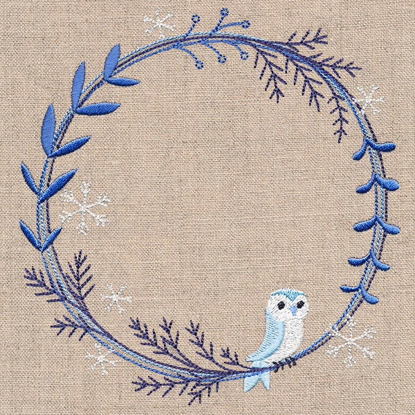 Frosted Owl Winter Wreath - Image 3