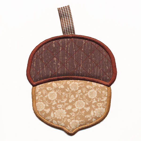 Golden Autumn Acorn Trivet (In-the-Hoop) - Image 3