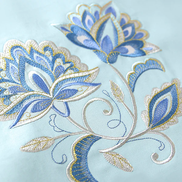 Graceful Jacobean Bouquet - Image 8