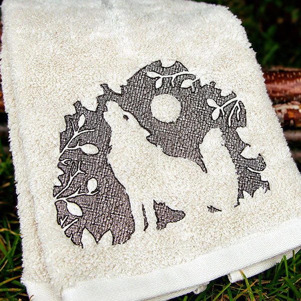 Howling Wolf (Embossed) - Image 12