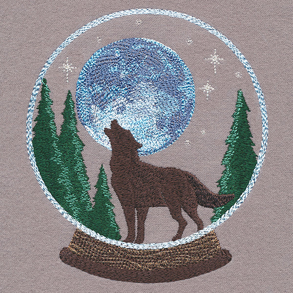 Howling Wolf Snowglobe - Image 2