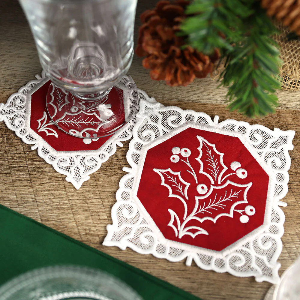 Lace Edge Christmas Coaster - Holly (In-the-Hoop)