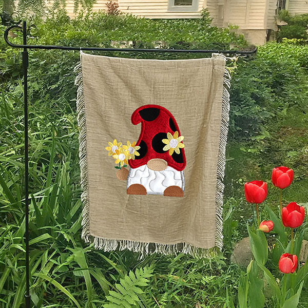 Ladybug Gnome (Heirloom Applique) - Image 2