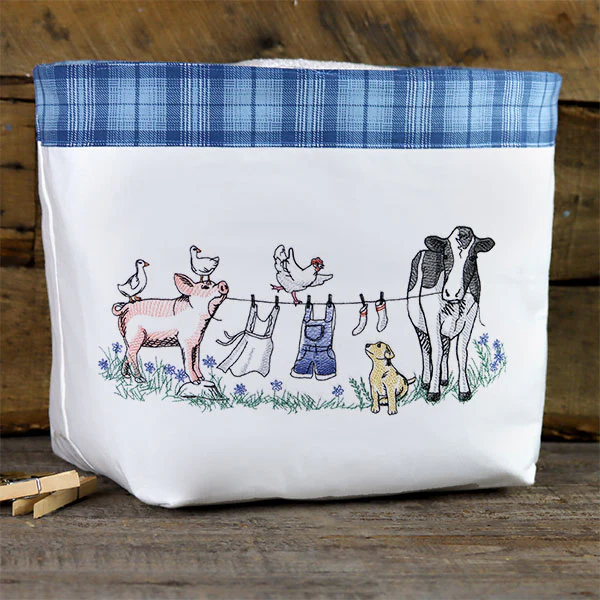 Laundry Day Farm Animals Clothesline - Image 6