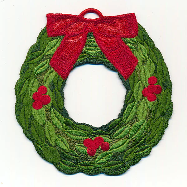 Merry Christmas Wreath Ornament (In-the-Hoop) - Image 7