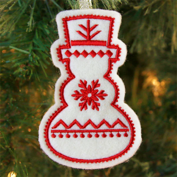 Nordic Christmas Ornament - Snowman (In-the-Hoop) - Image 2