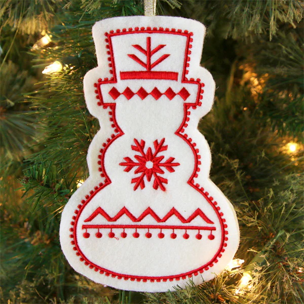 Nordic Christmas Ornament - Snowman (In-the-Hoop) - Image 3