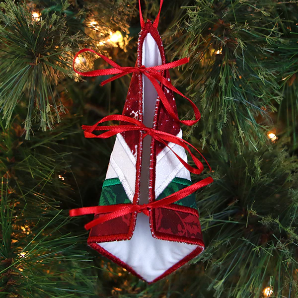 Santa Trivet Ornament (In-the-Hoop) - Image 11