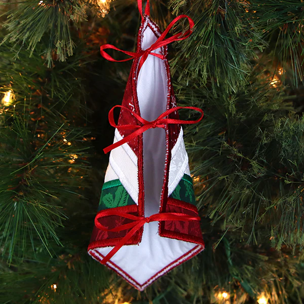 Santa Trivet Ornament (In-the-Hoop) - Image 7