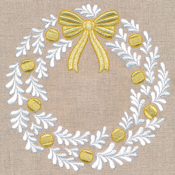 Shimmering Christmas Wreath - Image 11