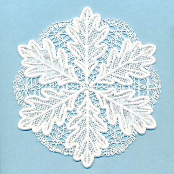 Splendid Oak Leaf Doily (Battenburg Lace) - Image 10